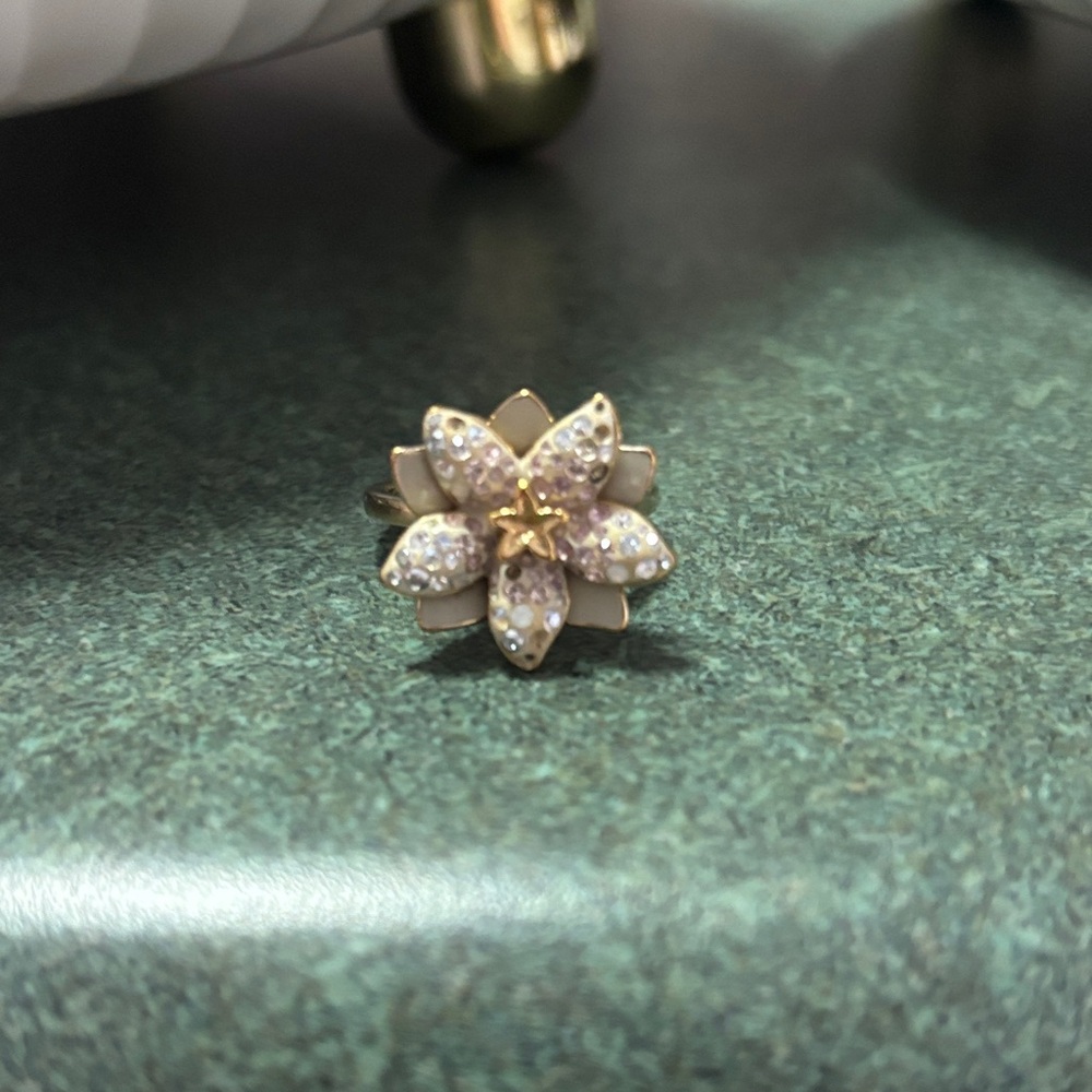 Swarovski Gold and Cream Flower Ring